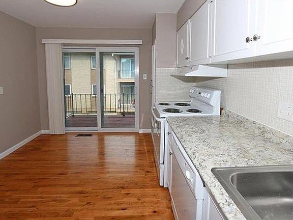 2nd image of 10341 Forest Brook Ln APT F