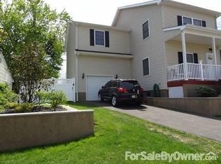 23 E William St, Fords, NJ 08863