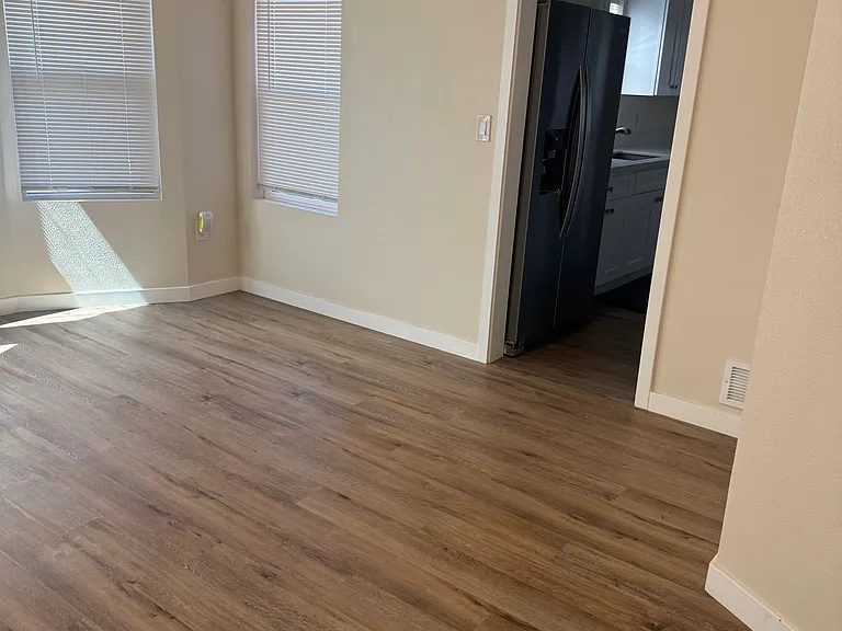 5012 Scenic Dr — Photo 1