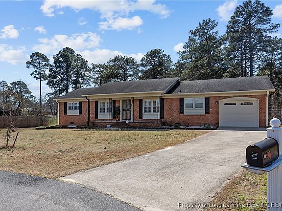 2nd image of 899 De Paul Dr