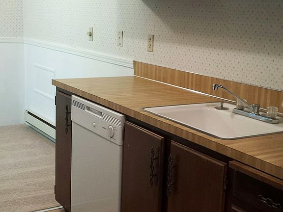 5th image of 19409 56th Ave W APT 208