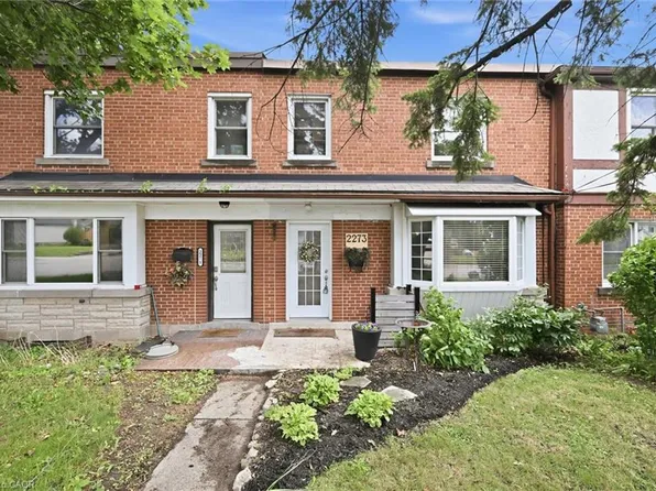 2273 King St E, Hamilton, ON L8K 1X5