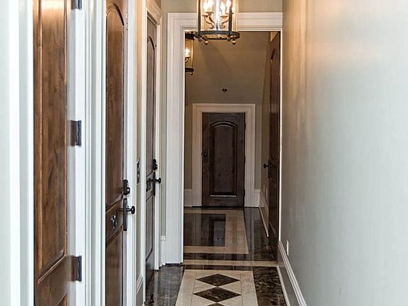 4th image of 18 S Main St Unit 403
