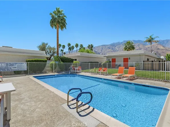 816 E Cottonwood Rd APT 4, Palm Springs, CA 92262