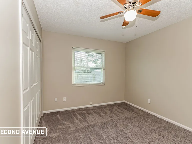 8236 Hot Springs Dr N — Photo 14