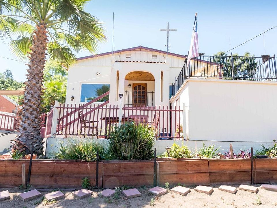 1st image of 2740 El Roble Dr