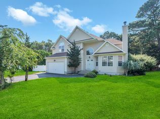 17 Mercer Street, Port Jefferson Station, NY