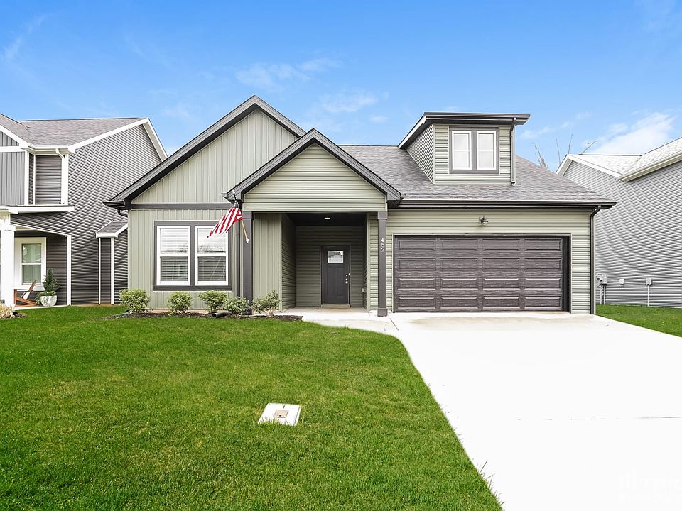1st image of 452 Kinslow Ct