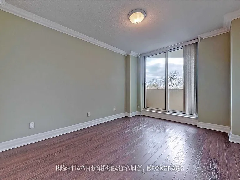 95 La Rose Ave #505 — Photo 16