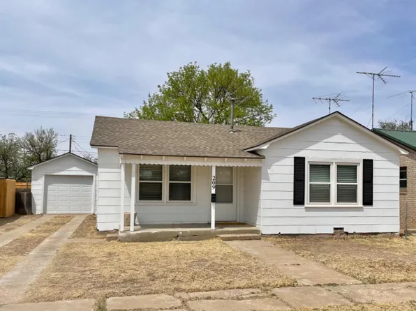209 14th St, Levelland, TX 79336