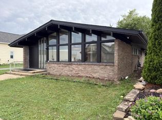 265 S Main St, Cedar Grove, WI 53013