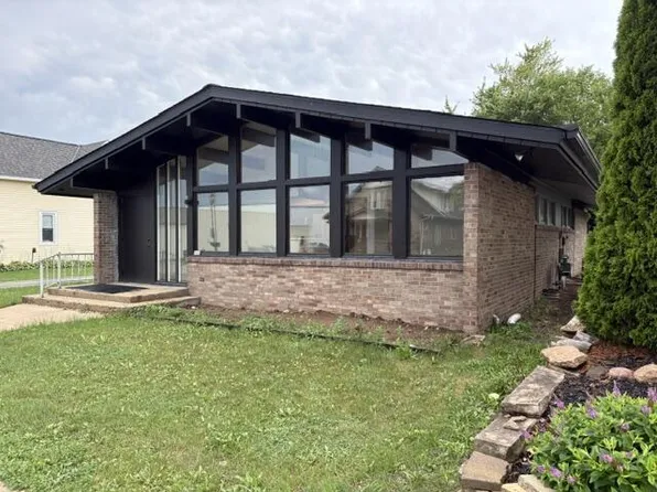265 S Main STREET, Cedar Grove, WI 53013