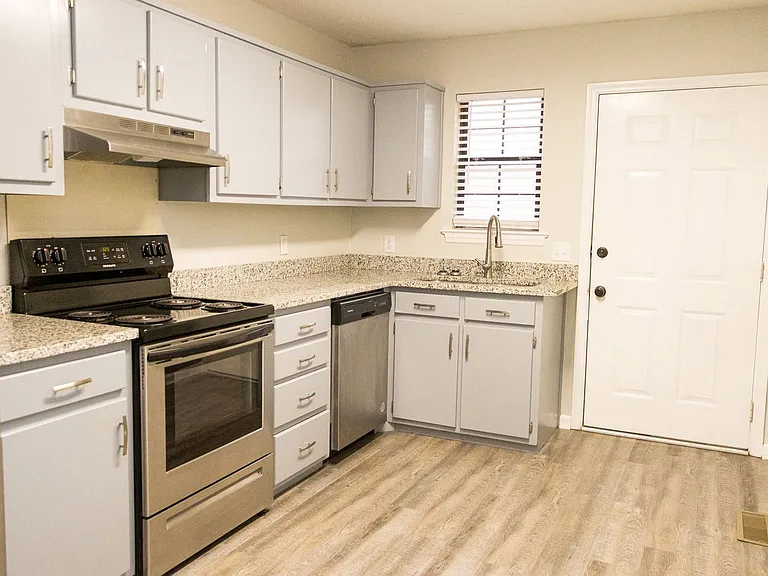 1418 Baggett Rd #1516 — Photo 2