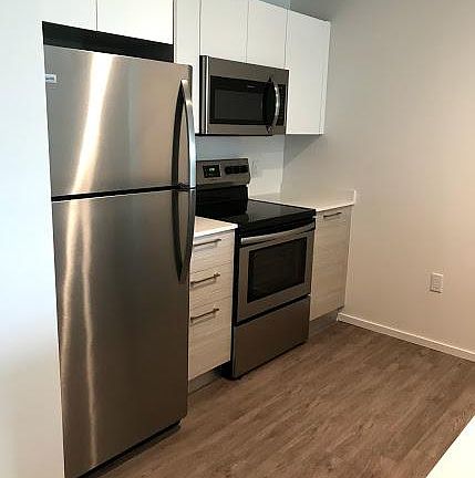 5th image of 2322 Laguna Cir #1701