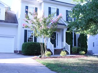 869 Stroud Cir, Wake Forest, NC 27587