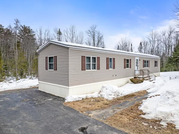 6 Patterson Road, Mechanic Falls, ME 04256