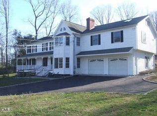 3173 Black Rock Tpke, Fairfield, CT 06824