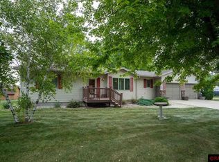 207 8th Ave SE, Mapleton, MN 56065