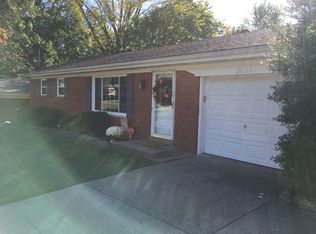 2006 Mary Lee Dr, New Albany, IN 47150