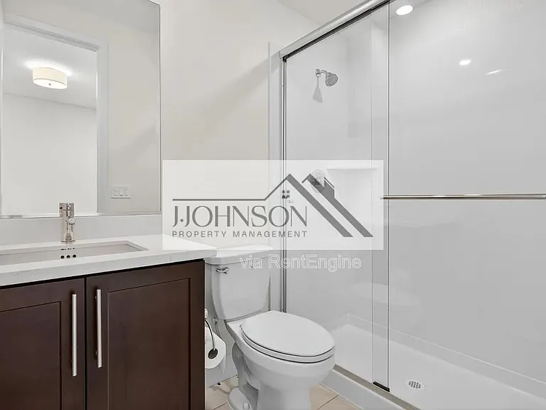 6640 Silverleaf Ct — Photo 10