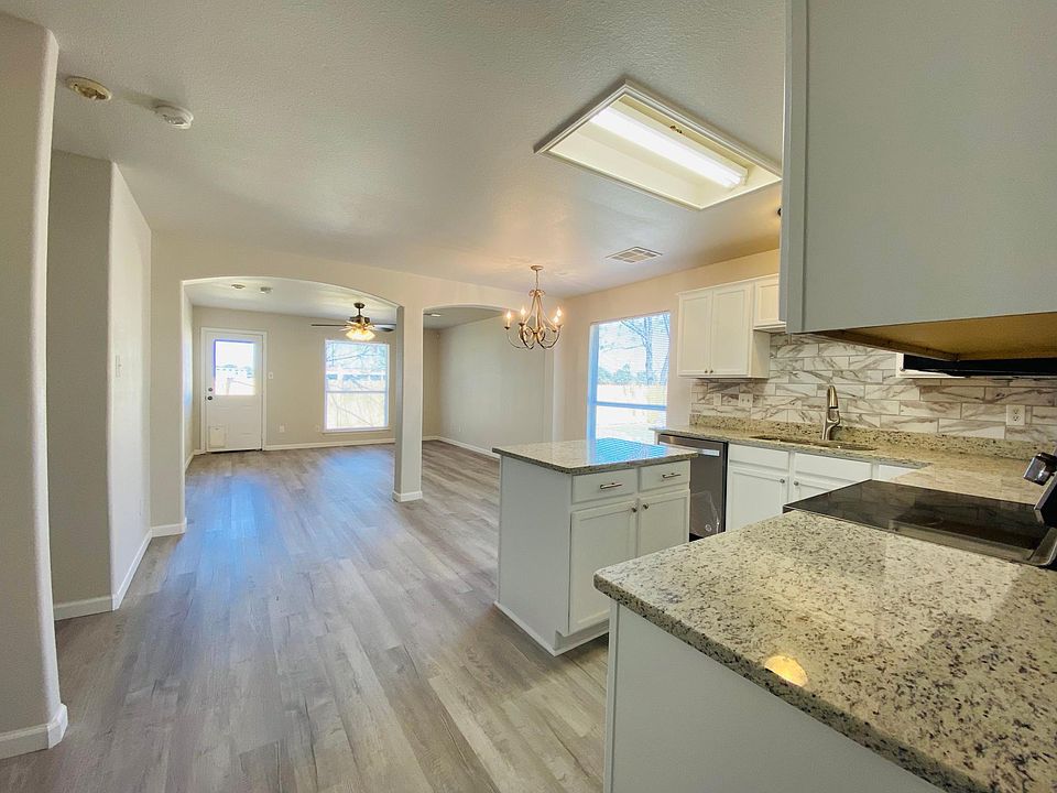1st image of 4322 Acorn Creek Dr