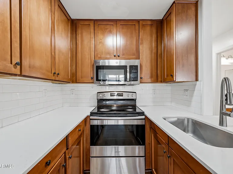 4608 W Maryland Ave #1180 — Photo 8