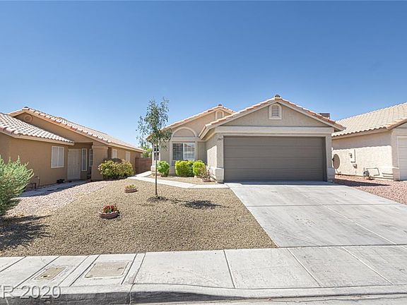 4th image of 2865 Mount Hope Dr