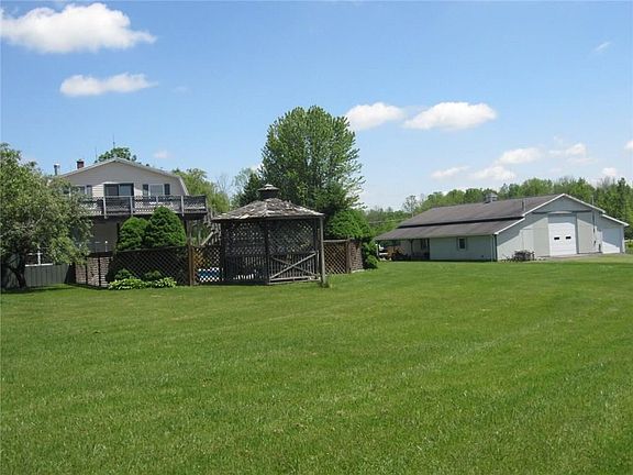 3rd image of 2308 County Road 47