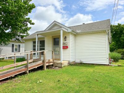 107 S 3rd Ave, Streator, IL, 61364