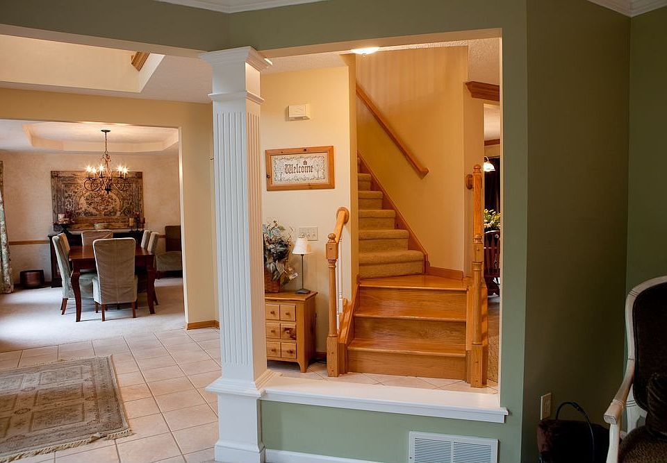 1st image of 1109 Woodglen Cir
