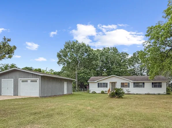 767 Will Logan Rd, Ozark, AL 36360