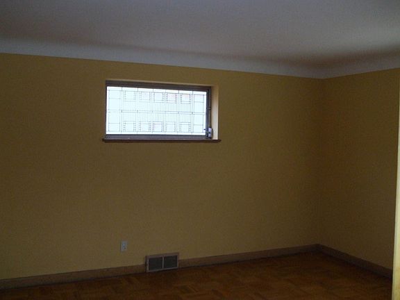 Living Room  w/stained glass window