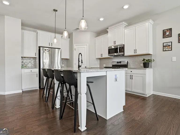 504 Elm Bluff Way — Photo 4