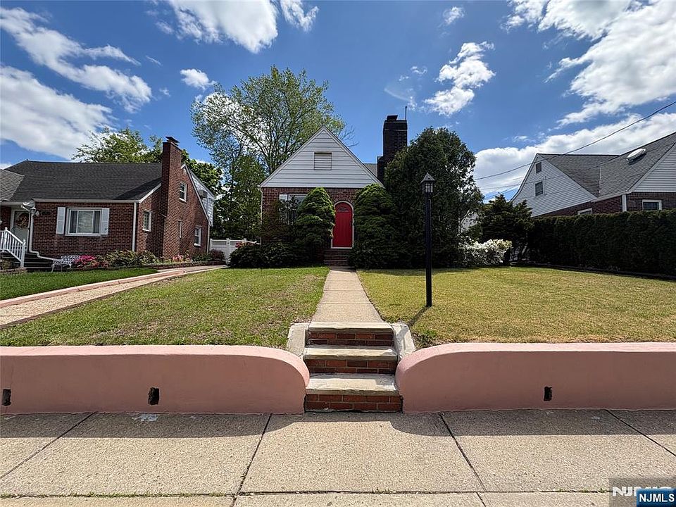 1st image of 40 Sylvan Ave