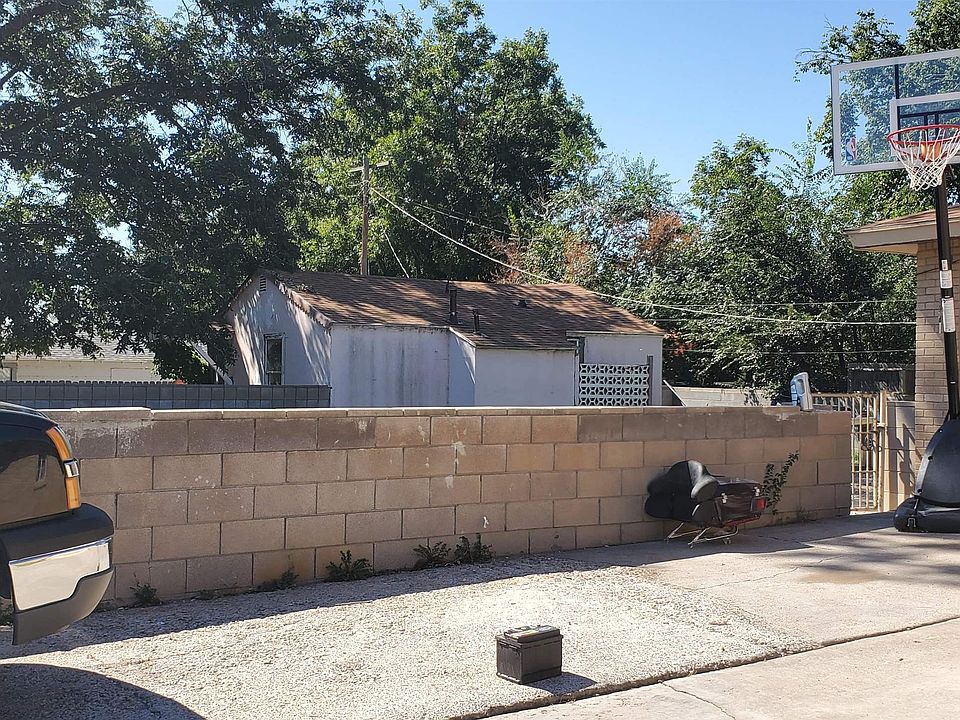 2nd image of 1500 Highland Rd