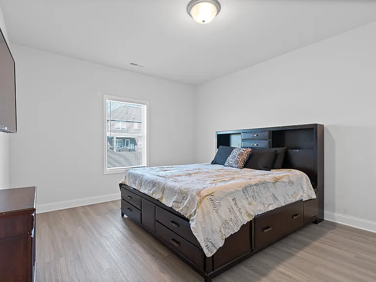 111 Heritage Lakes Blvd — Photo 5