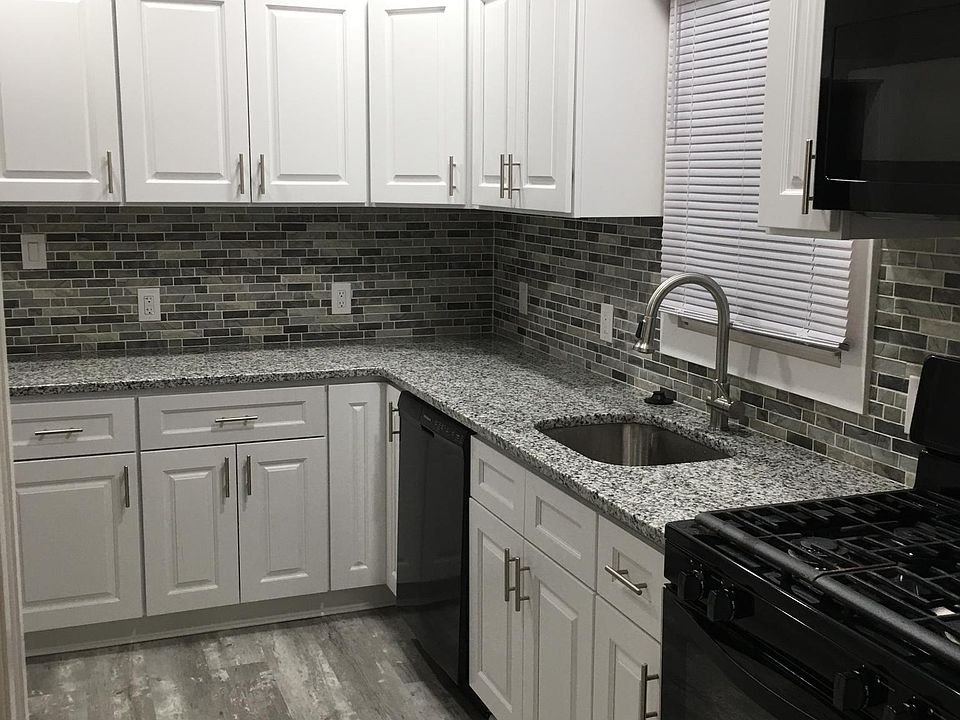 1st image of 6765 Vandike St