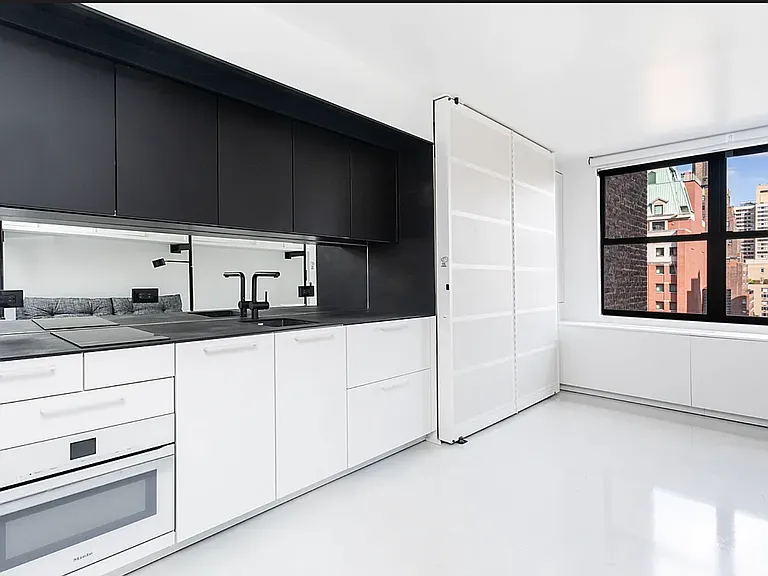 237 Madison Ave #1203 — Photo 3