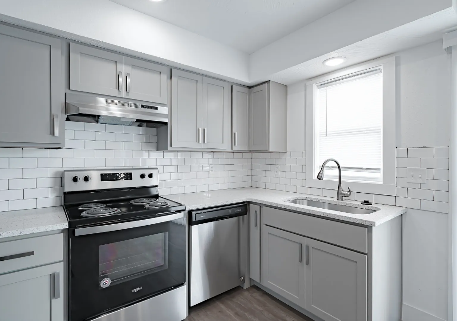 Montclair Point Condominiums — Photo 3
