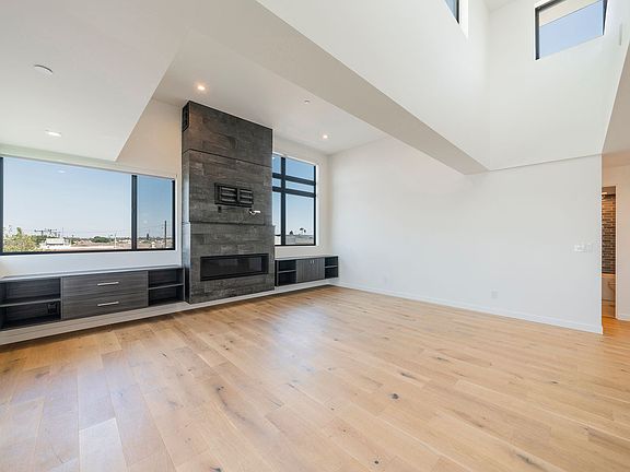3rd image of 1847 11th St