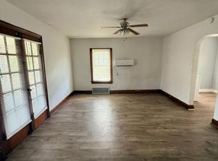 215 E 19th St #1/2, Joplin, MO 64804