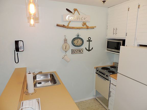 5th image of 4908 Landmark Cir #1232