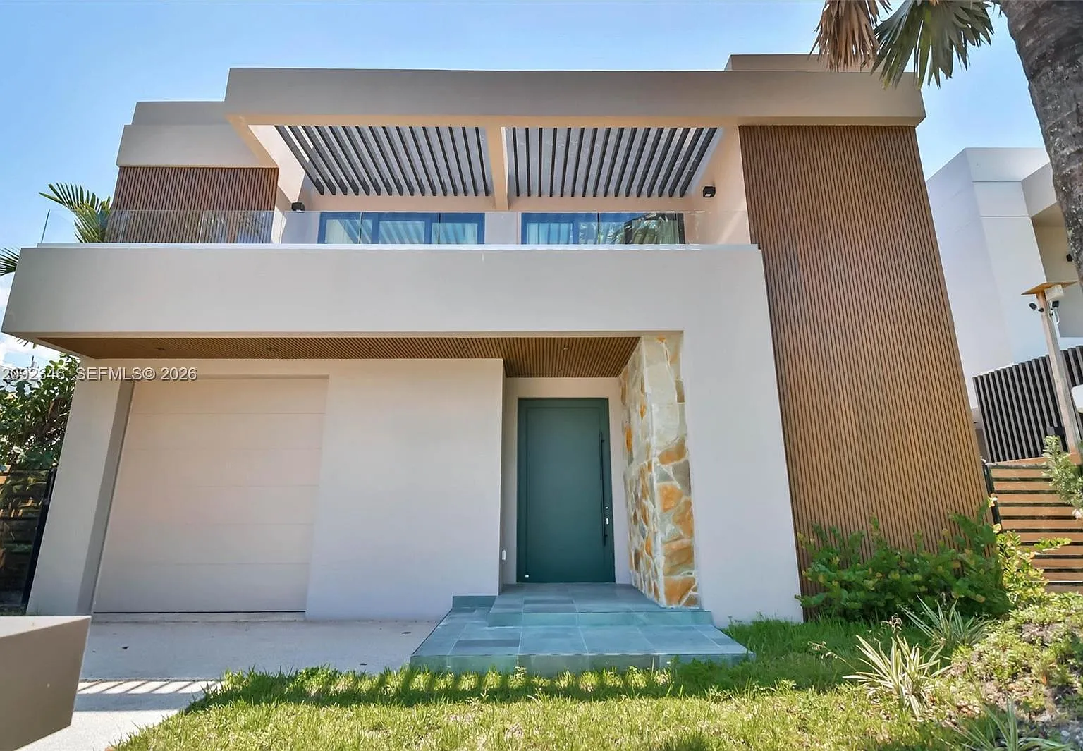 Brickell Estates — Photo 4