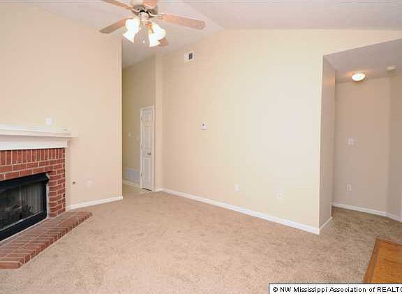 4th image of 7349 Pecan Meadow Dr E