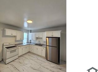 45 S 8th Ave, Coatesville, PA 19320