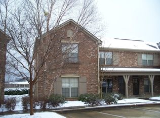 2150 Anderson Rd UNIT 402, Oxford, MS 38655