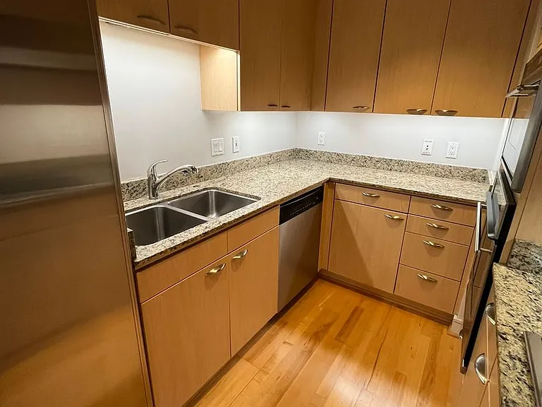 645 Front St #714 — Photo 22