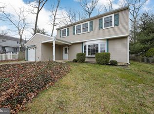 8 Mariner Dr, Sewell, NJ 08080