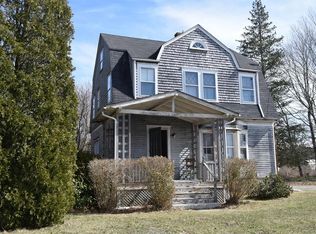 544 Main St, Acushnet, MA 02743