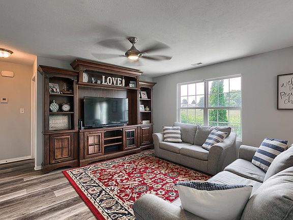 5th image of 5308 Summercrest Dr